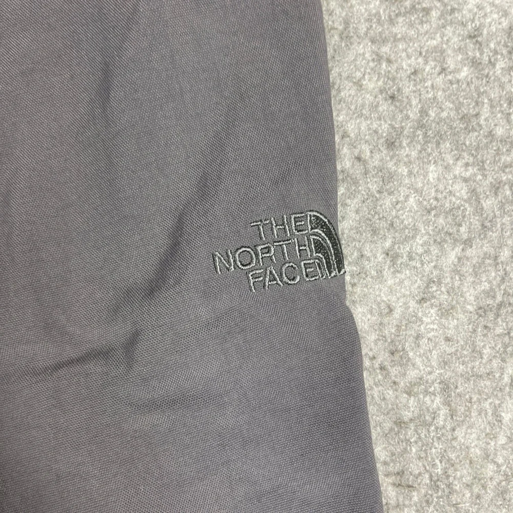 The North Face Mens Gray Nylon Cargo Hiking Pants Size Medium Elastic Waist